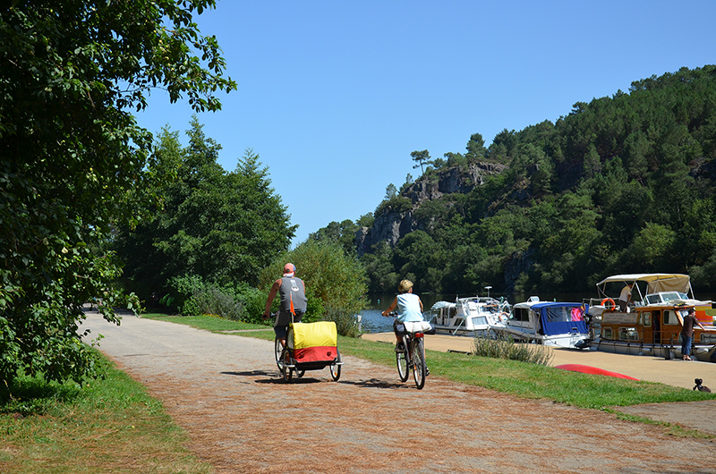 Balade en vélo sur le chemin de halage